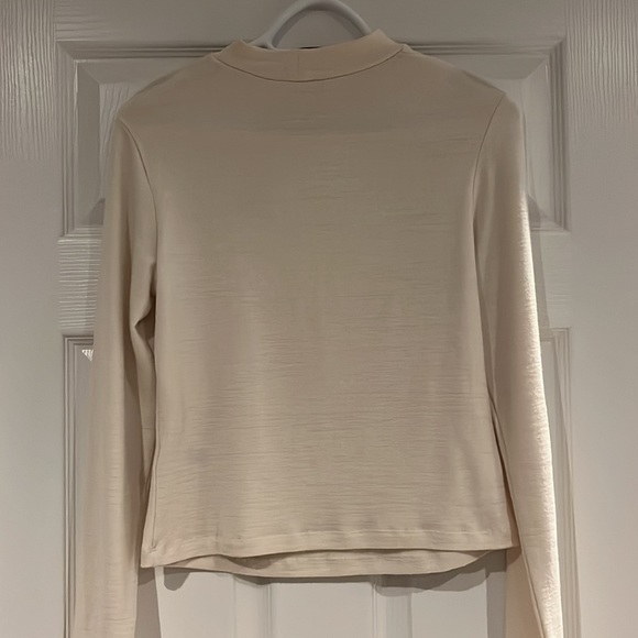 Dynamite Cutout Tee in Off-White - Picture 7 of 8